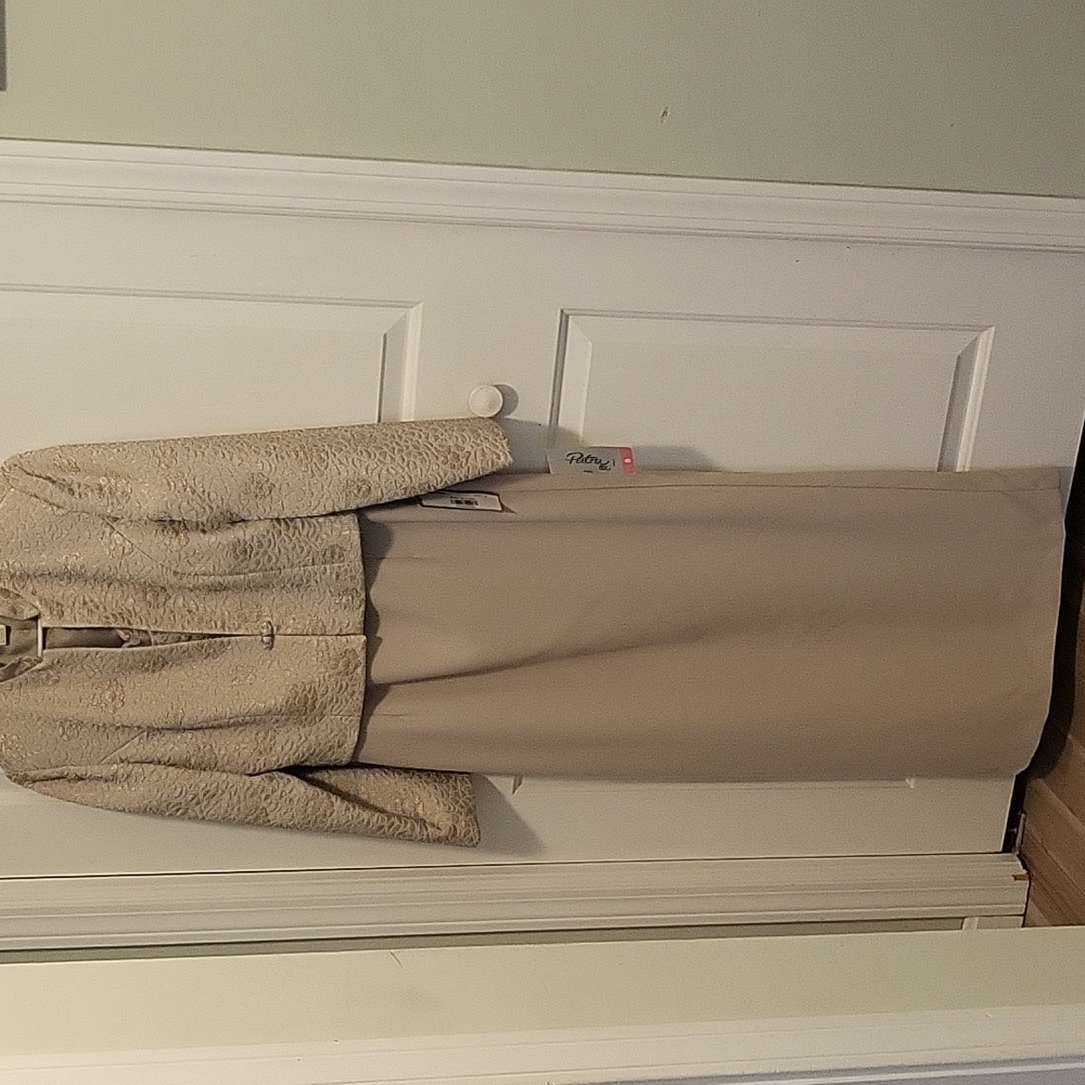 PATRA 2 PIECE DRESS AND JACKET - CREAM/GOLD